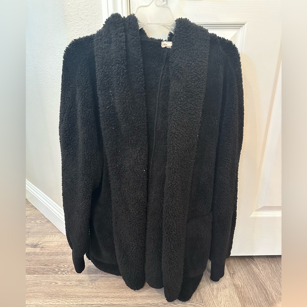 Vici Dolls cozy Sherpa fleece hooded jacket - Size Small